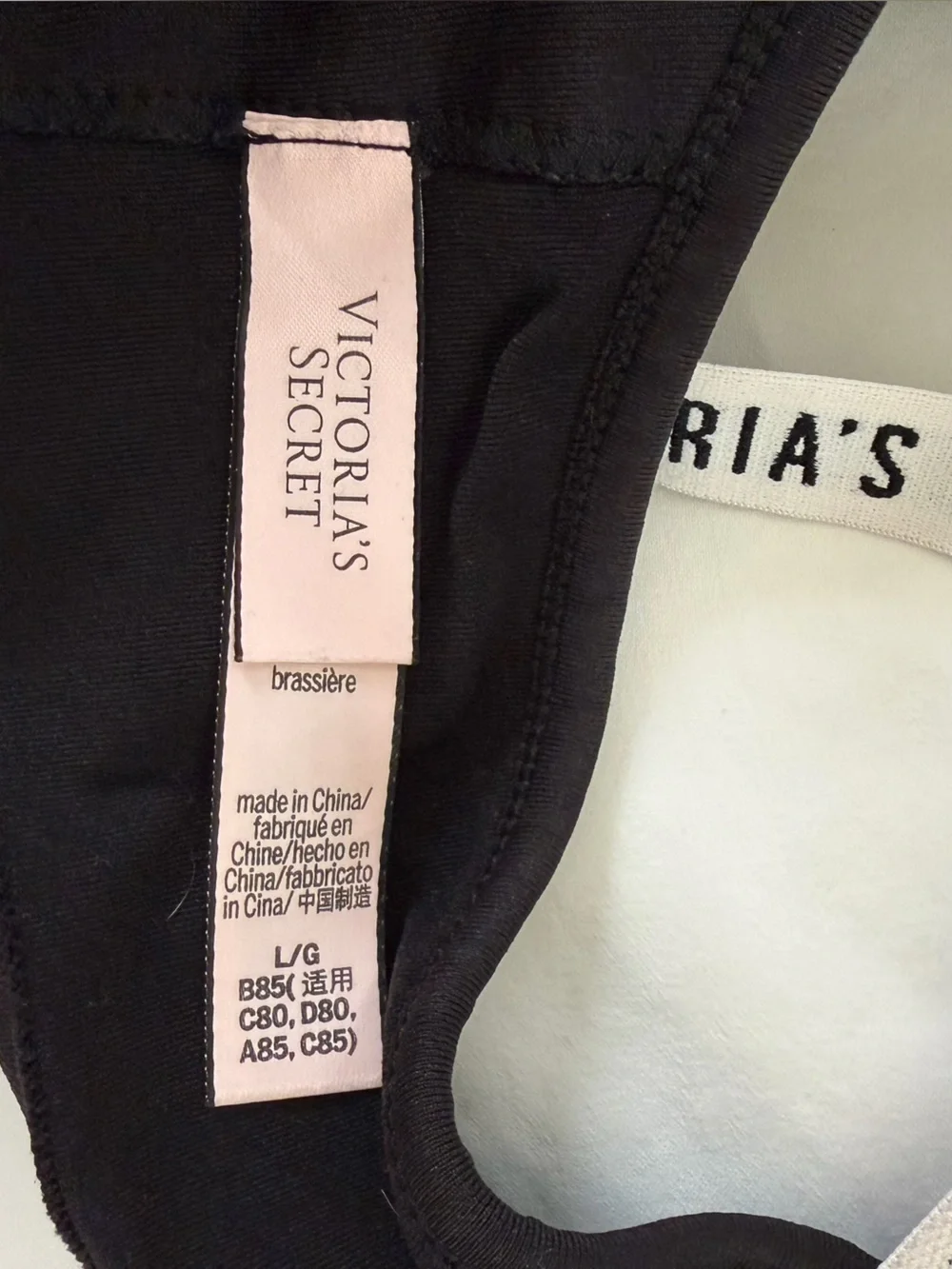 Victoria’s Secret T Strap bralette L